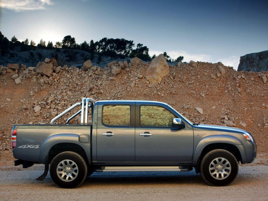  Mazda BT-50 Double Cab 2006 года  (фото 12 из 30)